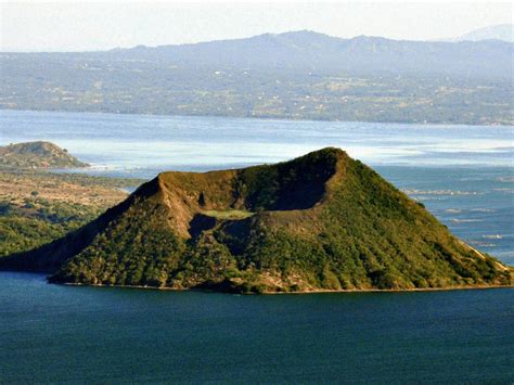 5. Which of the following volcano is the example of cinder volcano?A. Mt. Bulusan B. Mt. MayonC ...