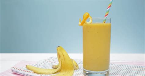 Banana Peel Smoothie | POPSUGAR Fitness