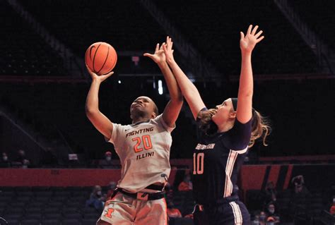 Illinois women’s basketball opens season with exhibition against Quincy ...