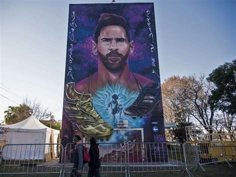 Multi-Story Mural For Hometown Hero Lionel Messi – Ideal Magazine