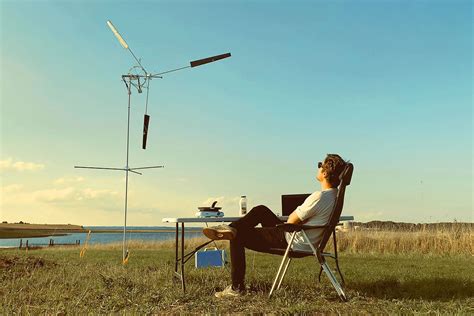 Portable Wind Turbine That Generates Electricity For Your Entire Off ...