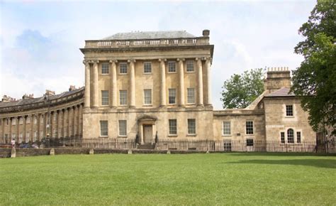 Five Fascinating Facts about the Royal Crescent - Visit Bath