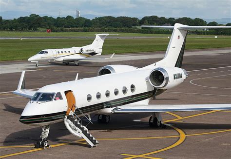 Gulfstream IV - Price, Specs, Photo Gallery, History - Aero Corner