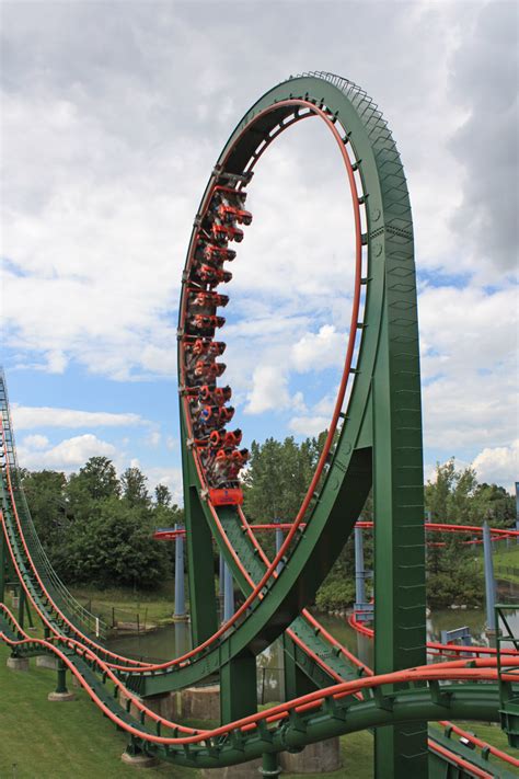 Canada's Wonderland Retires Iconic Stand-Up Roller Coaster SkyRider After 29 Years « Amusement Today