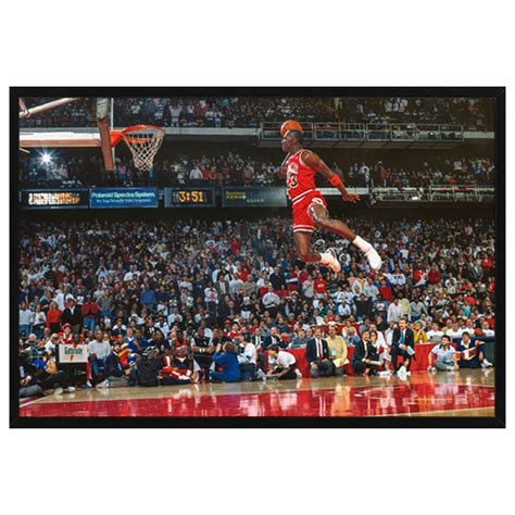 Basketball - Chicago Bulls - Michael Jordan 1988 Dunk Contest Framed ...