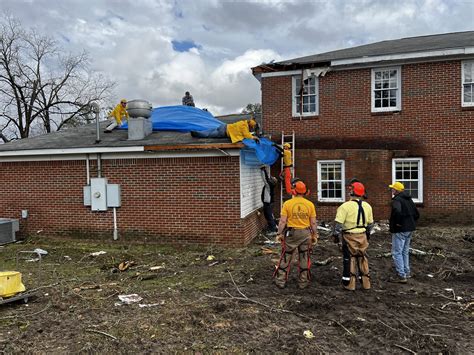 Alabama Baptist Disaster Relief teams help after FBC Cottonwood hit by Jan. 9 tornado - SBDR