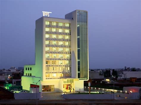 Best Price on Keys Hotel Ludhiana in Ludhiana + Reviews!