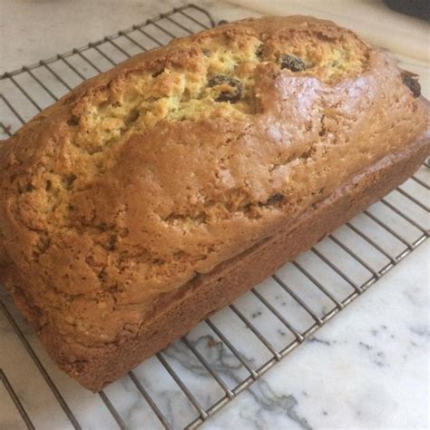 Recipe: Paw Paw Bread with Walnuts & Raisins | Perfect Little Bites ...