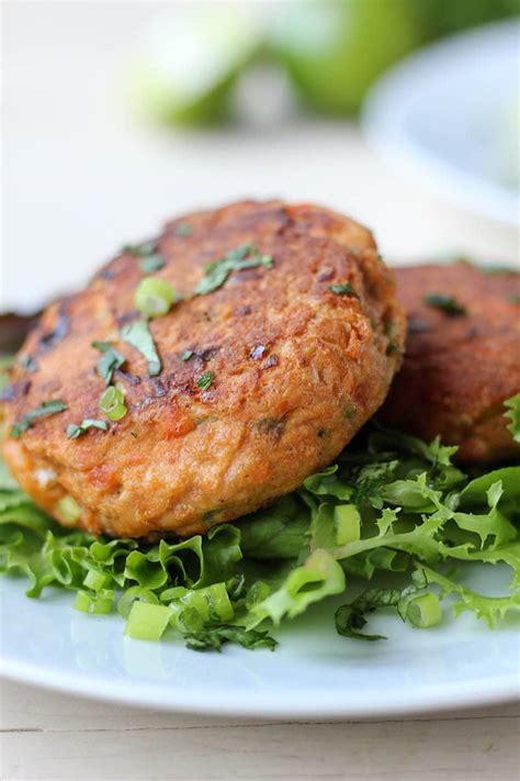 Thai Salmon Fish Cakes - Stephanie Kay Nutrition