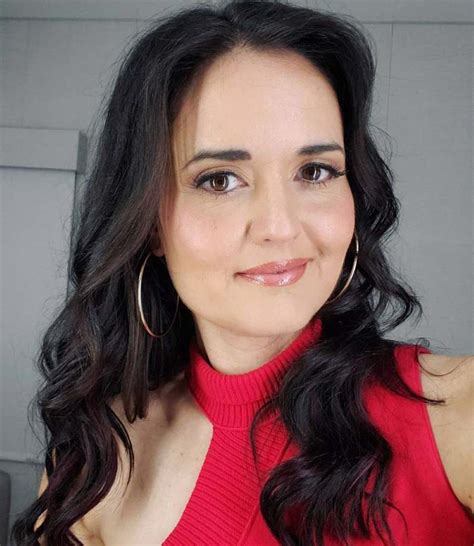 Danica McKellar Biography, Age, Height, Boyfriend - mrDustBin