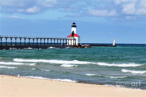 Michigan City Lighthouse Photograph by Mary Watson - Pixels