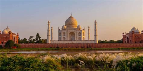 Taj Mahal Travel Information | Agra Tourism | Ranthambore