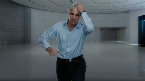 Apple Guy Running (Craig Federighi): Video Gallery | Know Your Meme