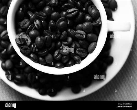 Full frame of coffee beans Black and White Stock Photos & Images - Alamy