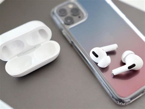 Best Apple AirPods Sales for Black Friday 2022 - Hottest Deals Here!