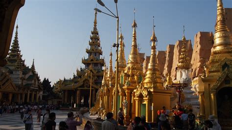 Shwedagon Pagoda - Shrines | Willy_deneef | Flickr