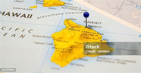 Travel Map Of Honokaa Hawaii Stock Photo - Download Image Now - Hawaii Islands, Map, Thumbtack ...