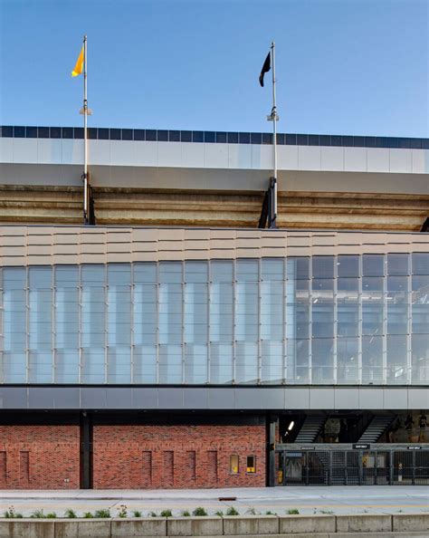 Kinnick Stadium North End Zone | Neumann Monson Architects | Archello