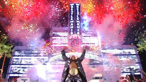 Edge’s WrestleMania 24 entrance - YouTube