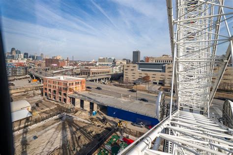 See photos and video from a ride on the KC Wheel that just opened in ...