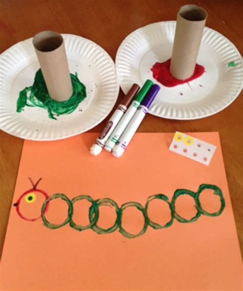 19 Fun, Easy Crafts for Toddlers