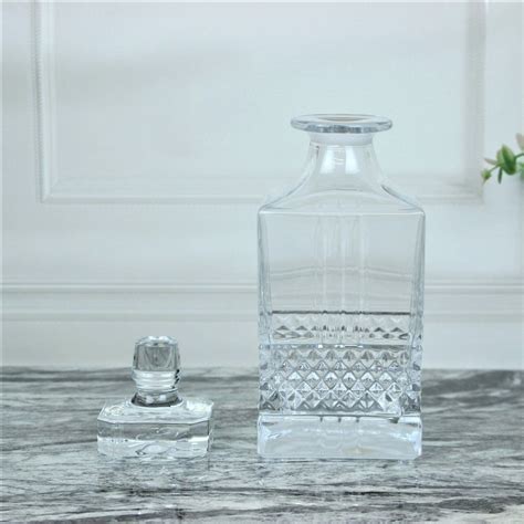 1 Litre Brilliante Crystal Glass Oasis Round Liquor Decanter