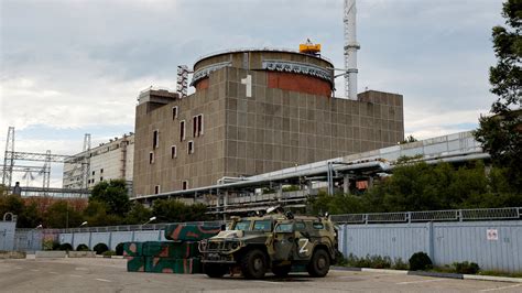 Ukraine Begins Shutdown of Zaporizhzhia Nuclear Power Plant - The New York Times