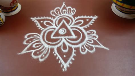 Flower Rangoli /Flower Muggulu / Flower kolam ‎ - YouTube