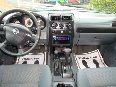 2004 Nissan xterra interior dimensions