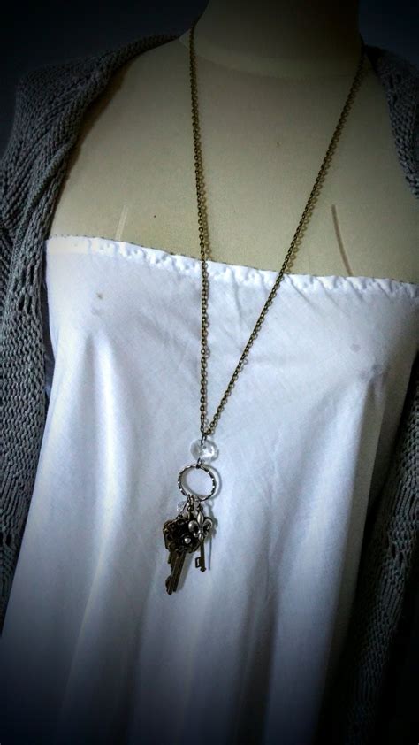 Royal Legacy Keys Necklace Boho Steampunk Upcycled Key Fleur - Etsy