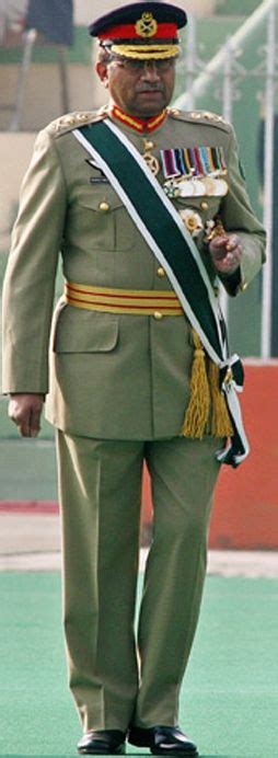 Pakistan Army general officers' parade dress uniform (as worn by ...