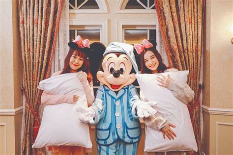 HONG KONG DISNEYLAND HOTEL - Updated 2024 Reviews, Photos & Prices