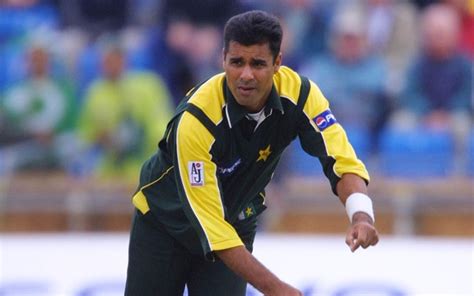 Waqar Younis reveals how he felt after not being a part of Pakistan's ...