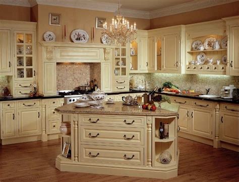 French Provincial Kitchen Pictures, Photos, and Images for Facebook, Tumblr, Pinterest, and Twitter