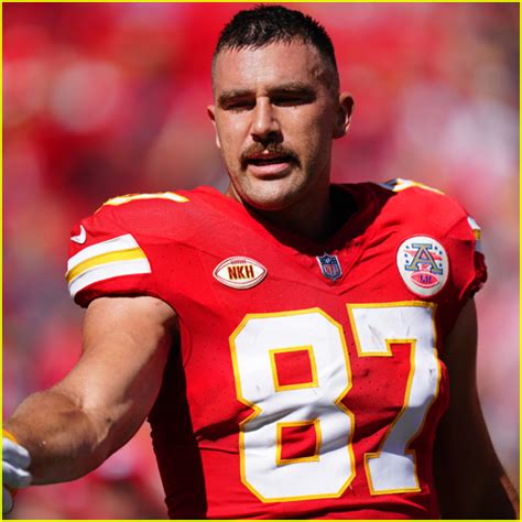 The 10 Highest Paid Kansas City Chiefs Players, Ranked From Lowest to Highest Salary | EG ...