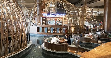 8 must-do things at ICONSIAM that’s more than luxury shopping (just 30 min from Pratunam)