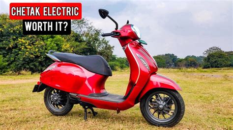 2020 BAJAJ CHETAK ELECTRIC SCOOTER | Price | Top Speed | Range | Variants - YouTube