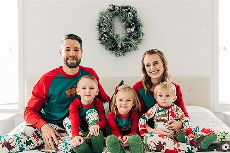 Lazy One Pajamas | Adorable Family in the Cutest Christmas Jammies | Commercial Photographer ...