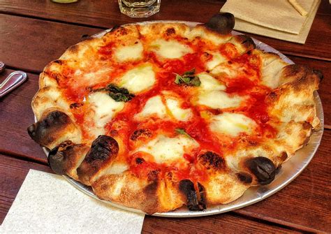 Pizzeria Delfina, San Francisco Bay Area - FOODICLES