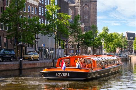 Amsterdam: 1-Hour Canal Cruise from Central Station