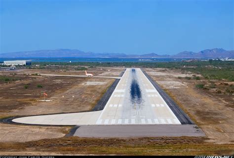 Aeropuerto de La Paz, Aeropuerto Internacional Manuel Márquez de León - Megaconstrucciones ...