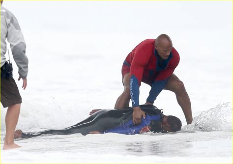 Dwayne Johnson Films Dramatic Rescue for 'Baywatch': Photo 3619827 ...