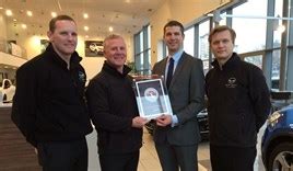 Peter Vardy Motherwell dealership wins Vauxhall Customer Excellence Award | Car Dealer News