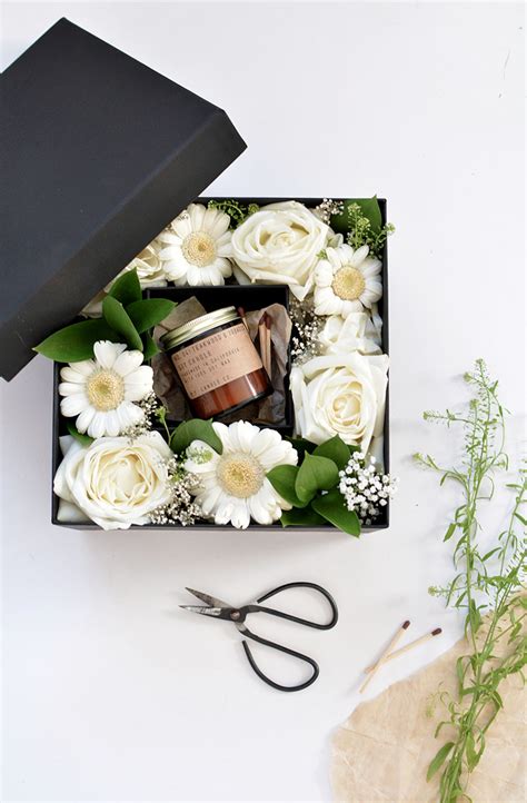 DIY flower gift box | BURKATRON