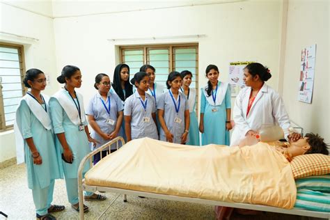 Muthoot Nursing College: Muthoot Nursing College Kozhencherry, mgm muthoot college of nursing ...