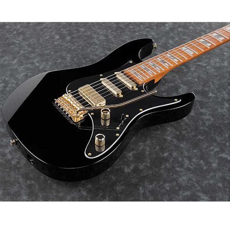 Ibanez Tim Henson (Polyphia) Signature THBB10 Black Gloss | eduaspirant.com