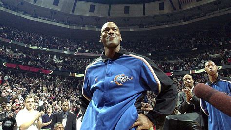 Michael Jordan Height: How Tall Is the NBA Legend? - Sportscasting | Pure Sports