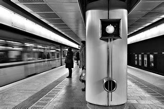 Art@Subway | Art in vienna subway station | d26b73 | Flickr