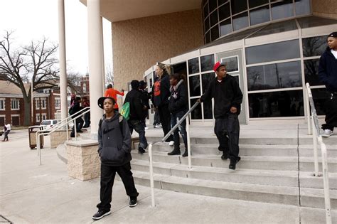 Midday Muskegon: Heights starting teach pay falls to $21,0000 and brazen burglars continue ...