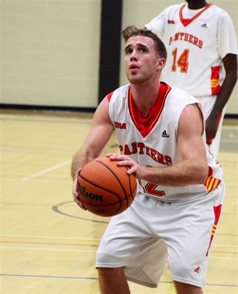 Men's Varsity Basketball http://www.canadorecollege.ca/athletics/men%E2 ...